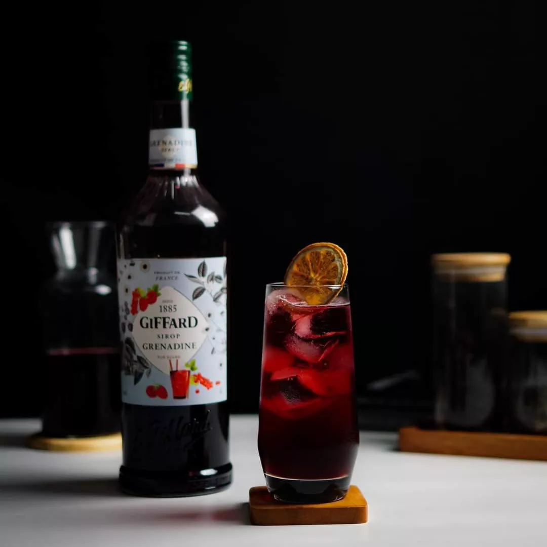 Pungent blackberry and raspberry